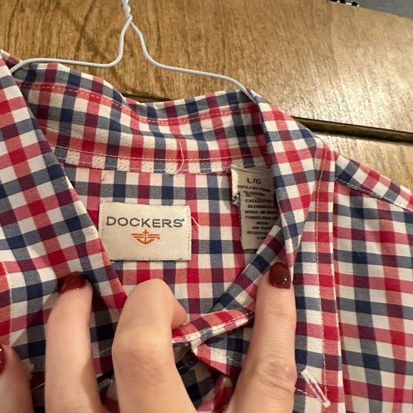 Dockers men’s button down size L red and navy checkered - Picture 2 of 3